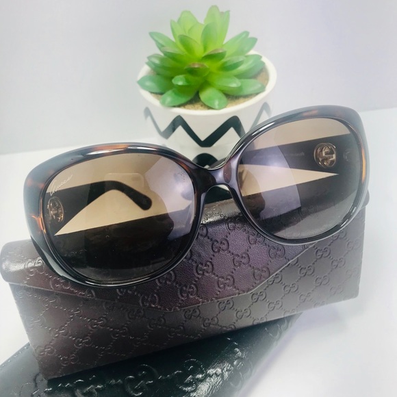 Gucci Accessories - Authentic Gucci Brown Frame Big Sunglasses